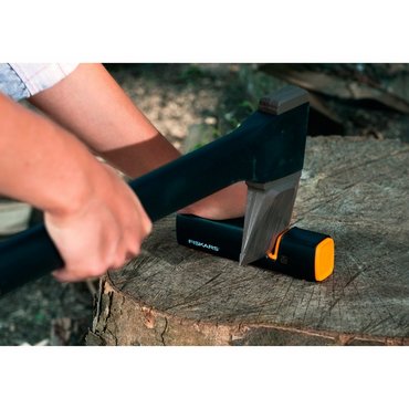 XsharpTM Axt- und Messerschärfer 16.5 x 3.5 x 3.7 cm 